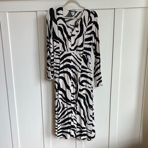 Arket Black and White Zebra Print Dress